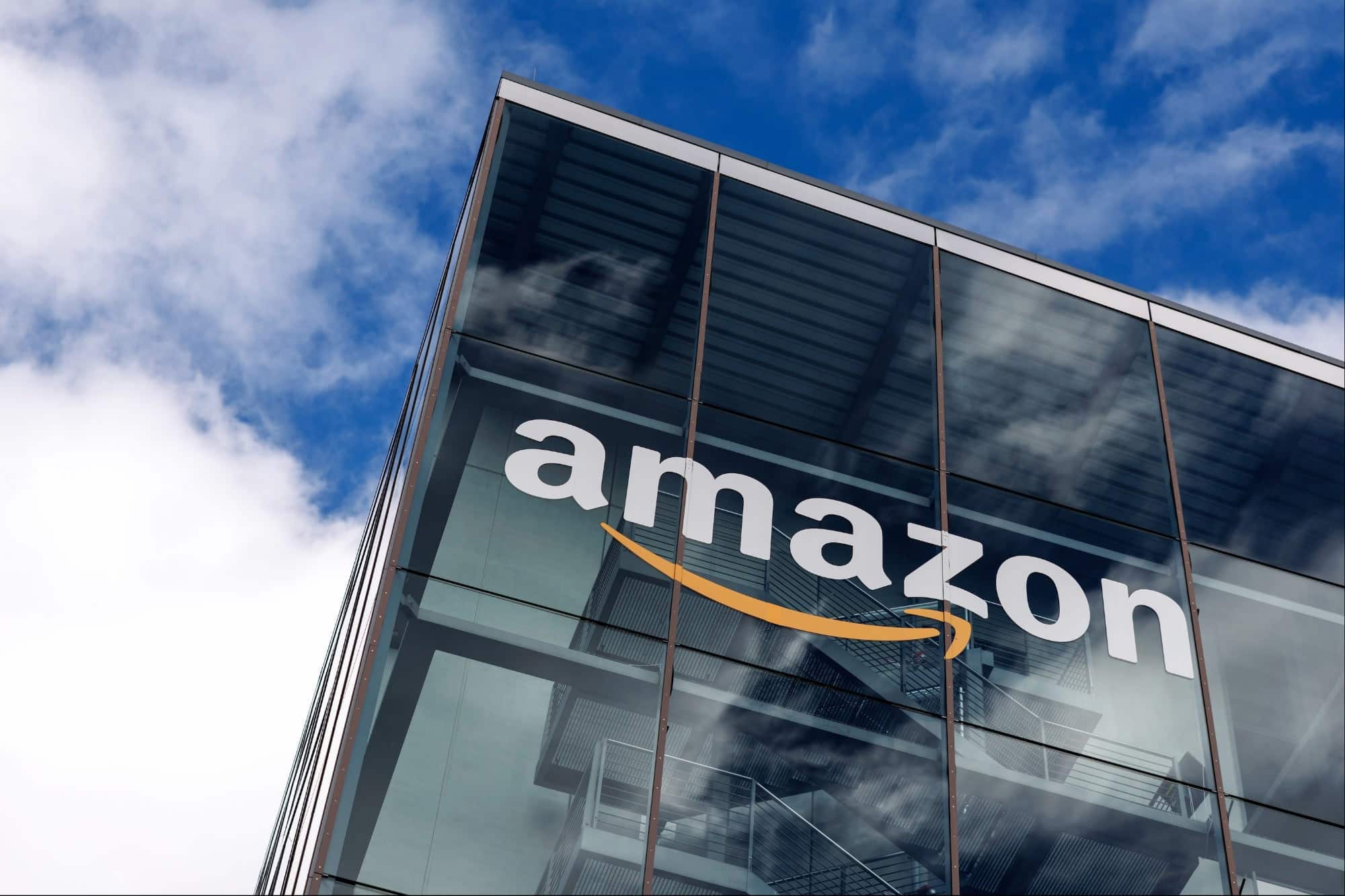 Amazon ставит всё на AWS, а Уолл-Стрит в панике